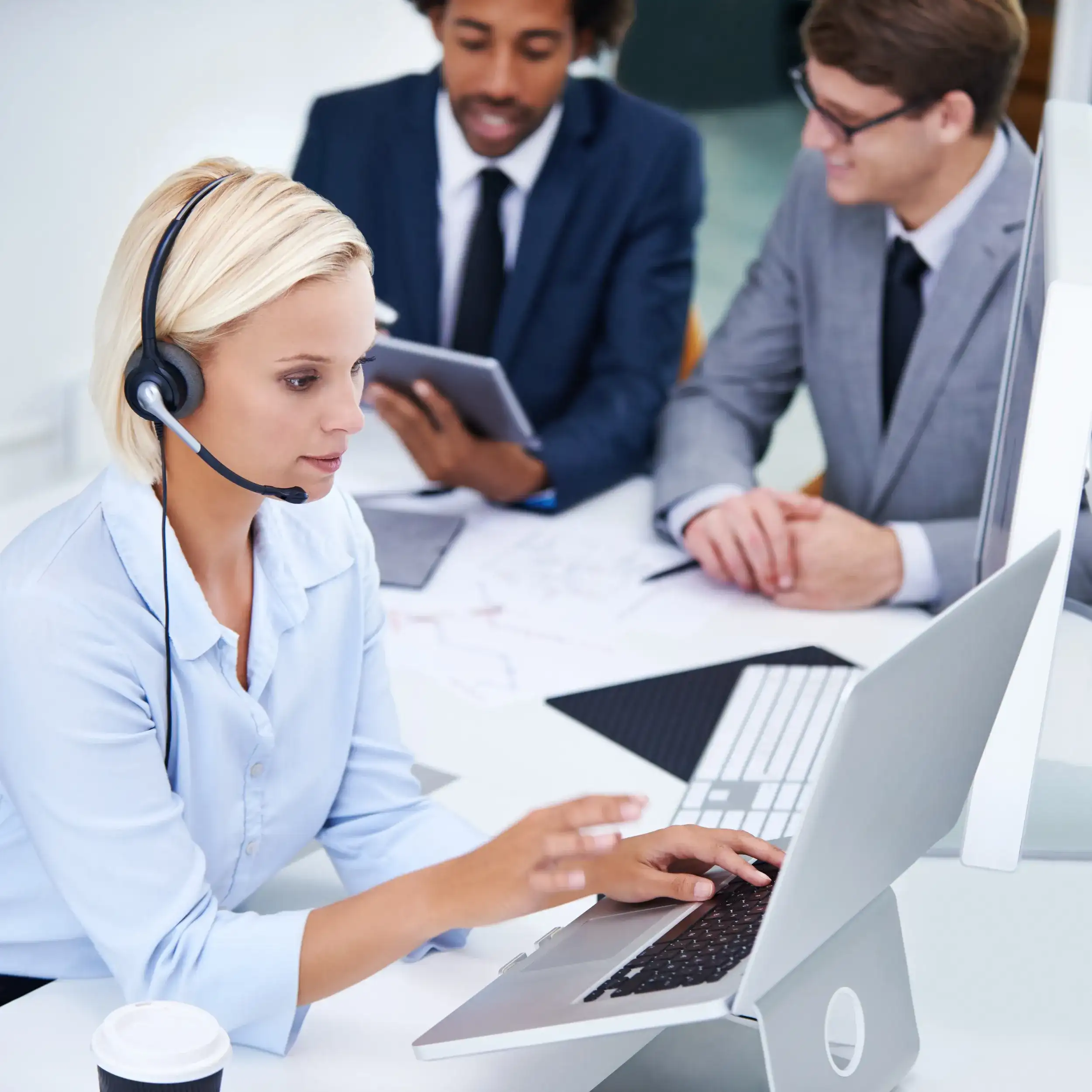 Expert-Help-Desk-Support-Ticketing-And-Consulting